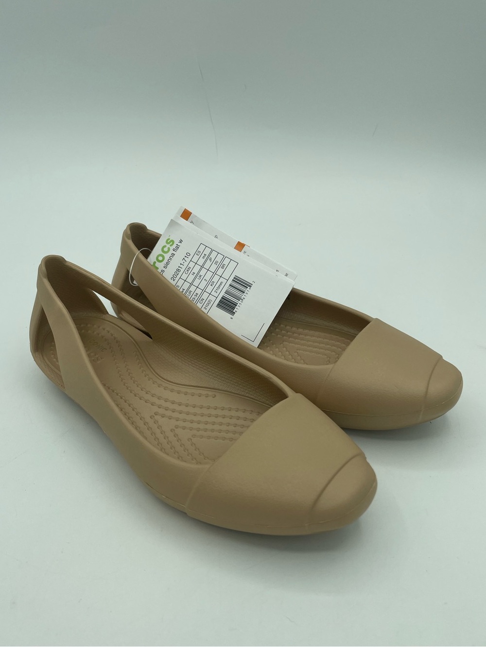 NWT Crocs Sienna Flats Women’s Size 4